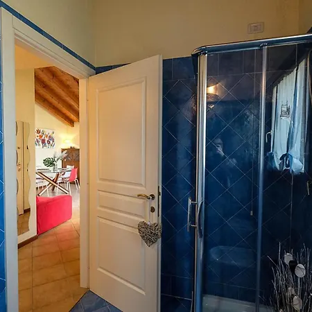 Flori - Garda Apartment Peschiera del Garda